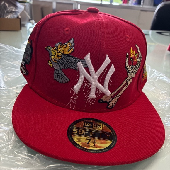 New Era Other - 2025 Era Men's Baseball Cap New York Yankees MLB New 59FIFTY Fitted Cap-NWT